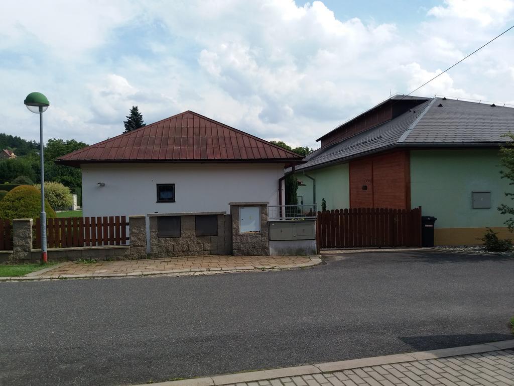 Rekreacni Domek Nový Bor Екстериор снимка